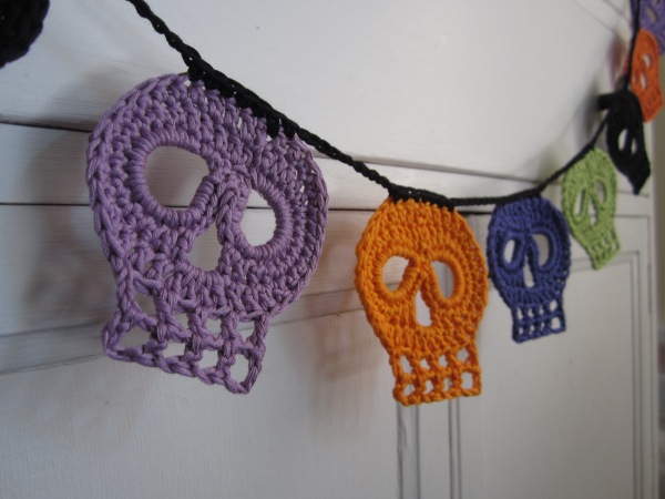 day of the dead crochet skull halloween bunting garland